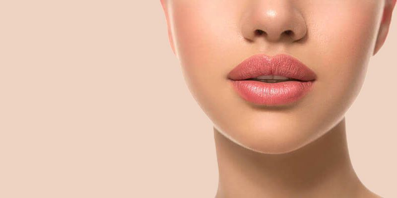 Коррекция формы губ за 11 000 рублей препаратом Juvederm Ultra Smile (Франция) Коррекция формы губ за 11 000 рублей препаратом Juvederm Ultra Smile (Франция)